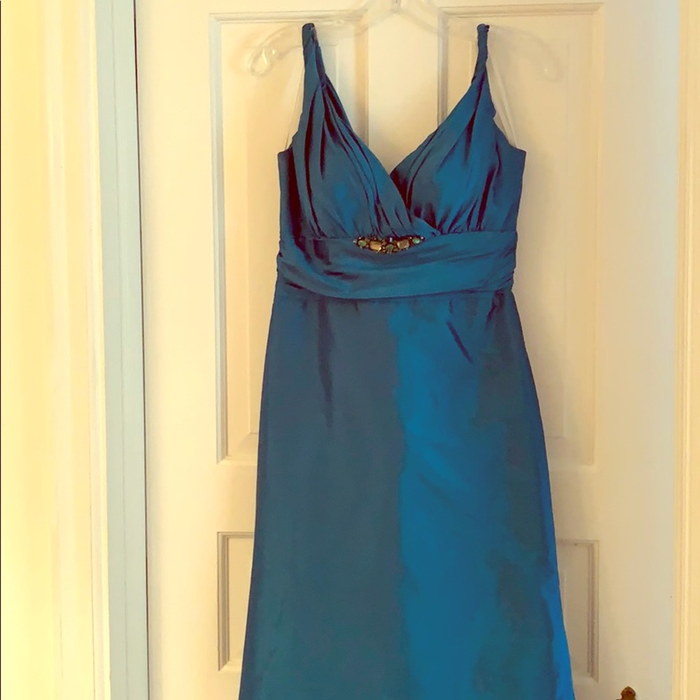 Lazaro peacock green taffeta gown, size 12 fits a 6-8